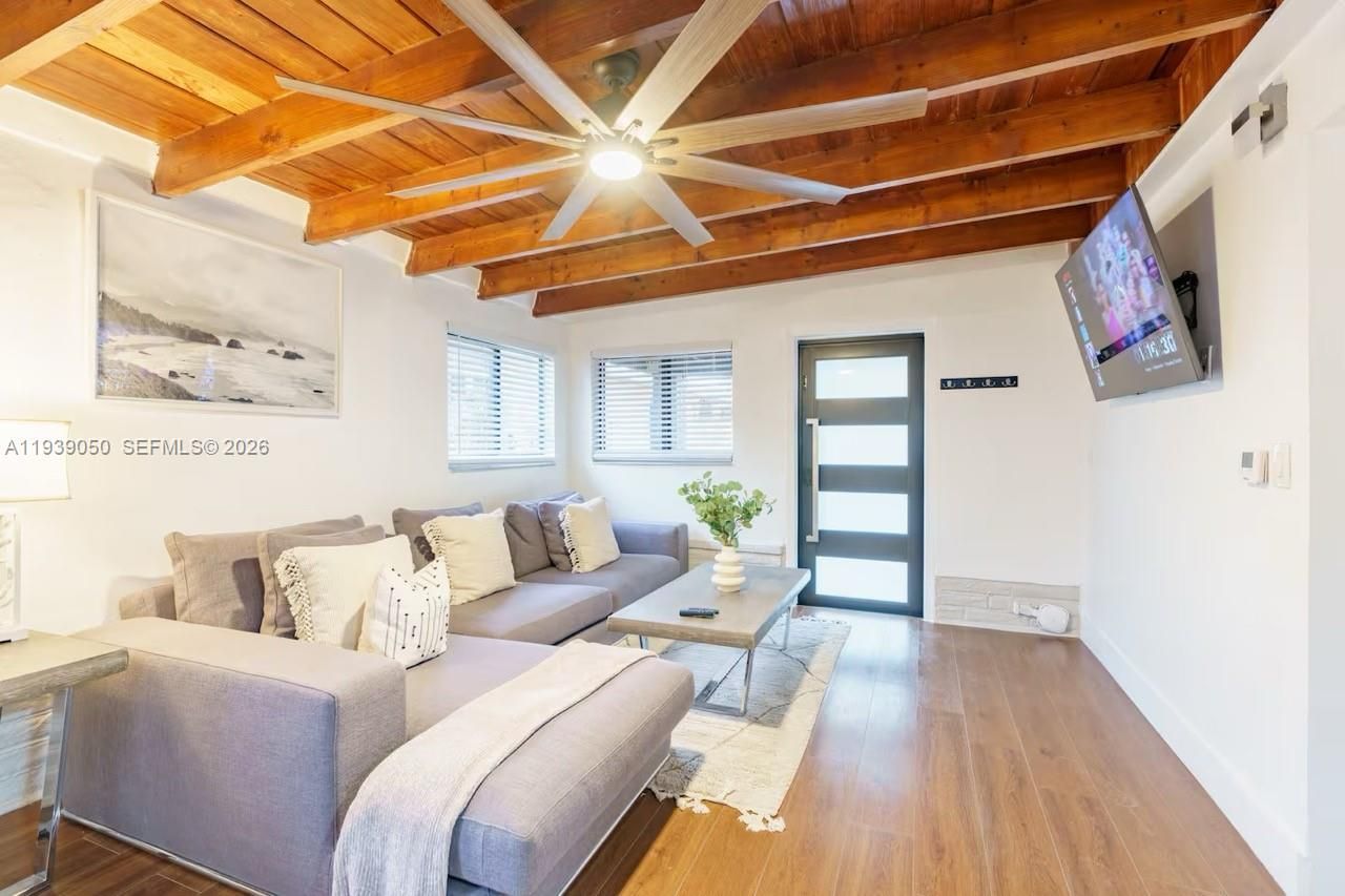 1721 SW 11th Ter, Miami, FL 33135 Photo