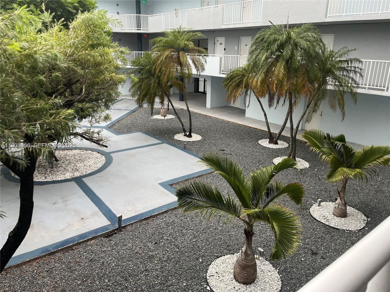 8251 NW 8th St, Unit 214, Miami, FL 33126 Photo