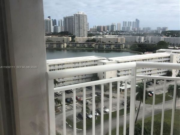 18011 Biscayne Blvd, Unit 1403, Aventura, FL 33160