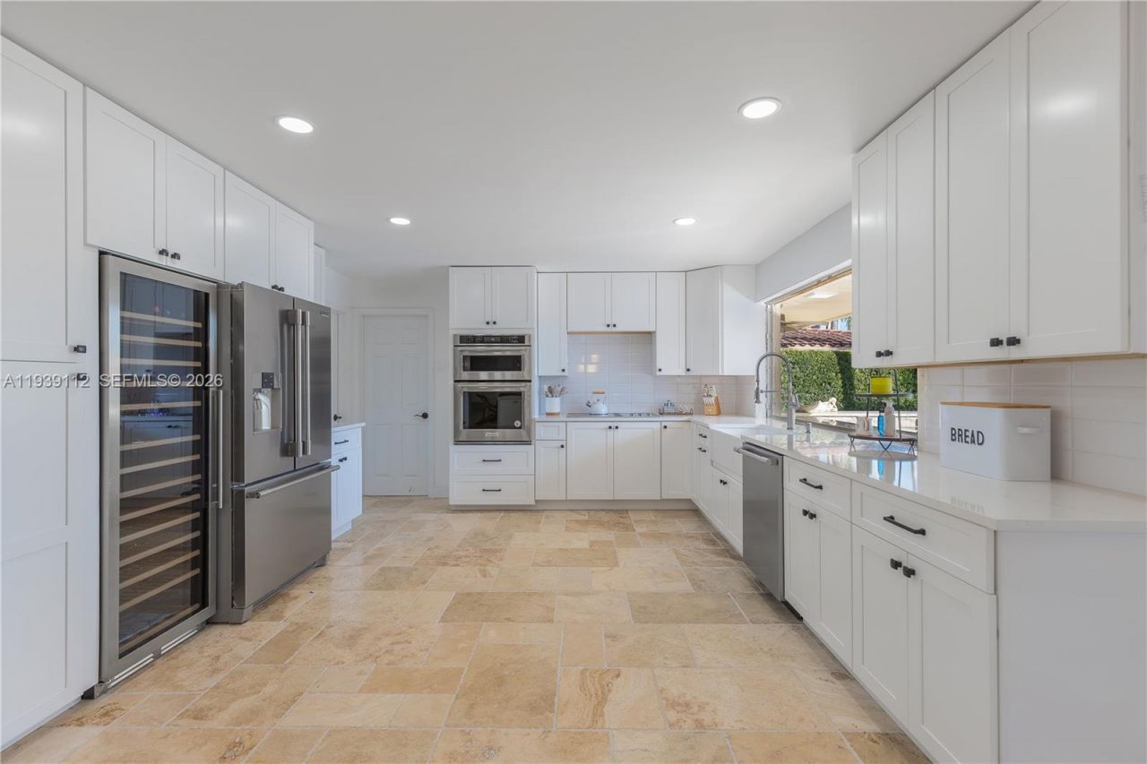 3010 NE 58th St, Fort Lauderdale, FL 33308 Photo