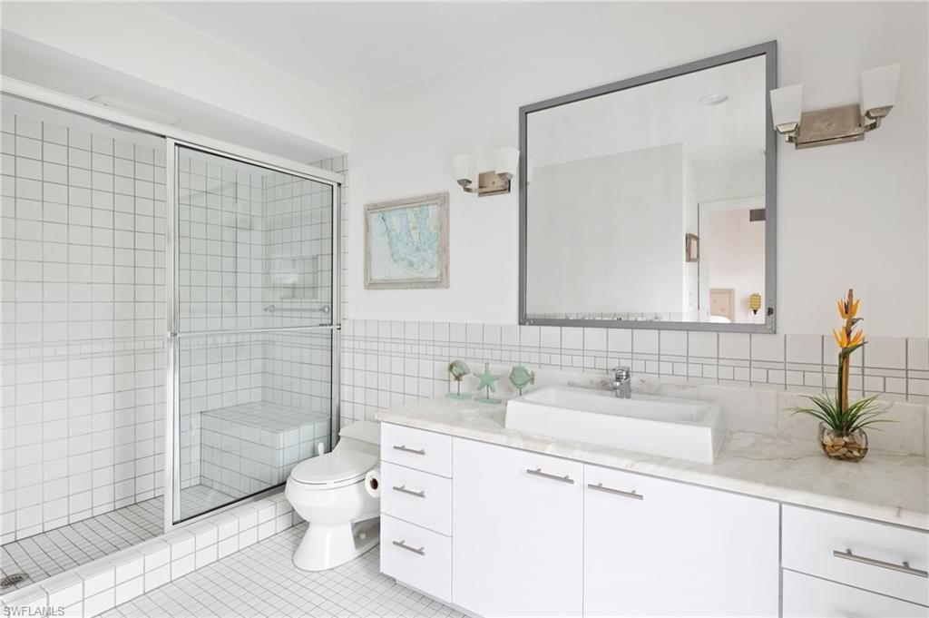 479 Lagoon Dr , Sanibel, FL 33957 Photo