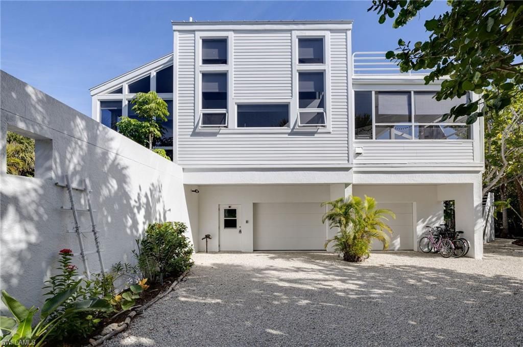 479 Lagoon Dr , Sanibel, FL 33957 Photo