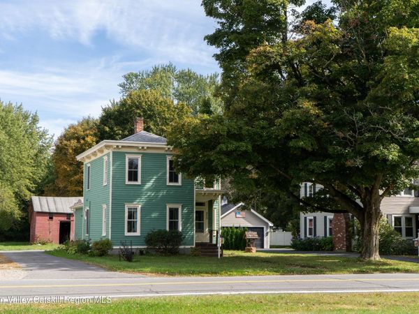 850 County Road 25, Stuyvesant, NY 12173