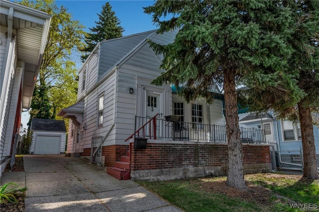 23 Pine Ridge Terrace, Buffalo, NY 14225 Main Photo