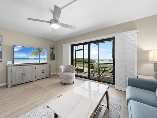 2230 Camino Del Mar Dr, Unit 3X1, Sanibel, FL 33957