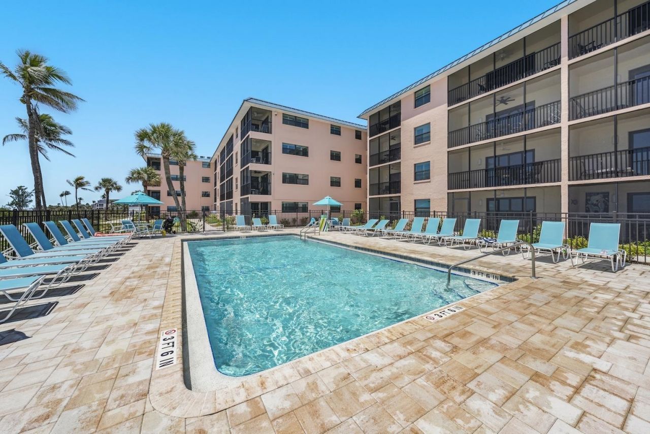 2230 Camino Del Mar Dr, Unit 3X1, Sanibel, FL 33957 Photo