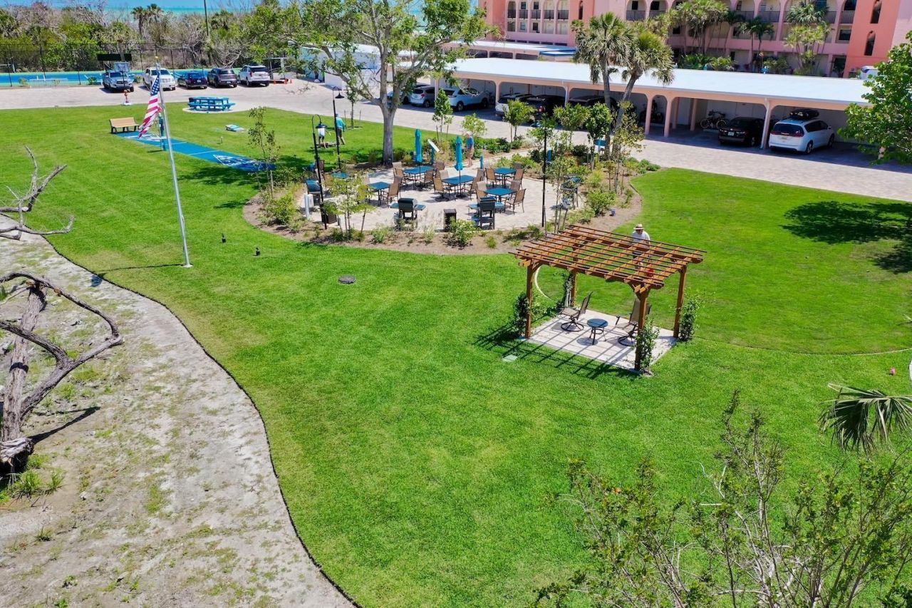 2230 Camino Del Mar Dr, Unit 3X1, Sanibel, FL 33957 Photo