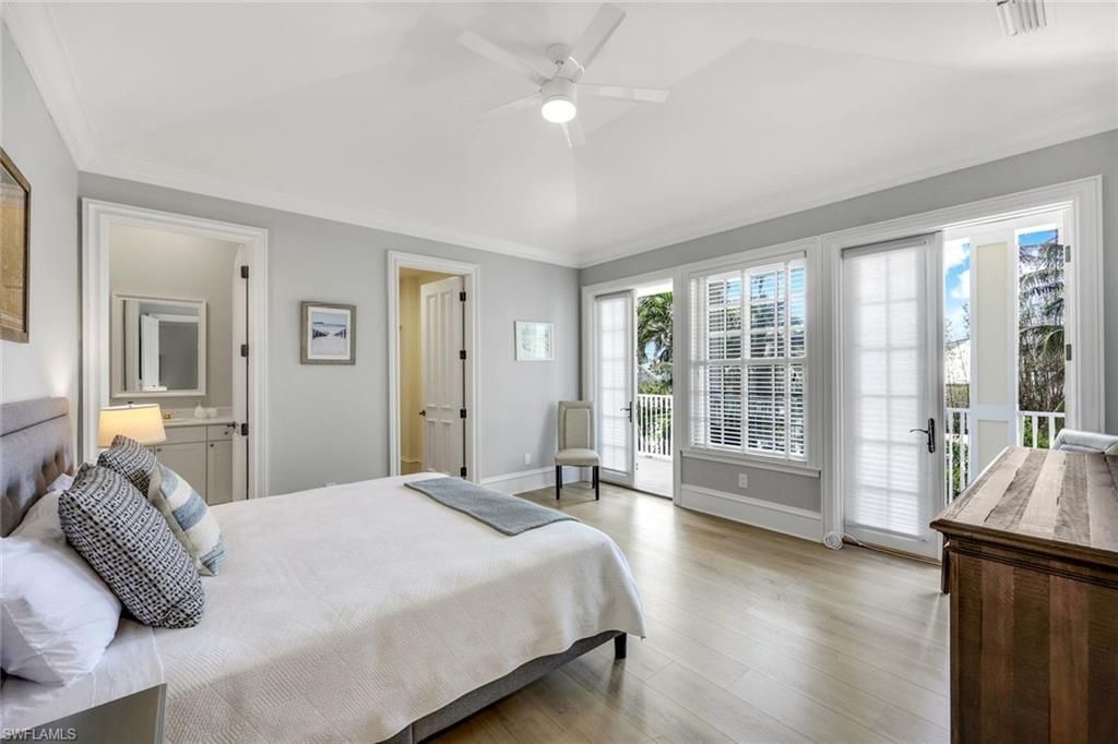 1550 Gordon Dr, Naples, FL 34102 Photo