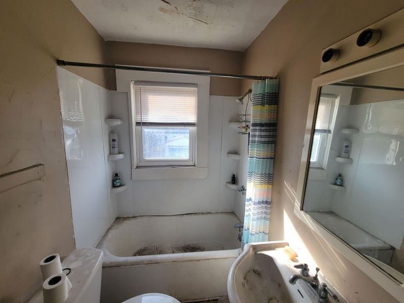 1045-1051 E 20th Avenue, Columbus, OH 43211 Photo 15