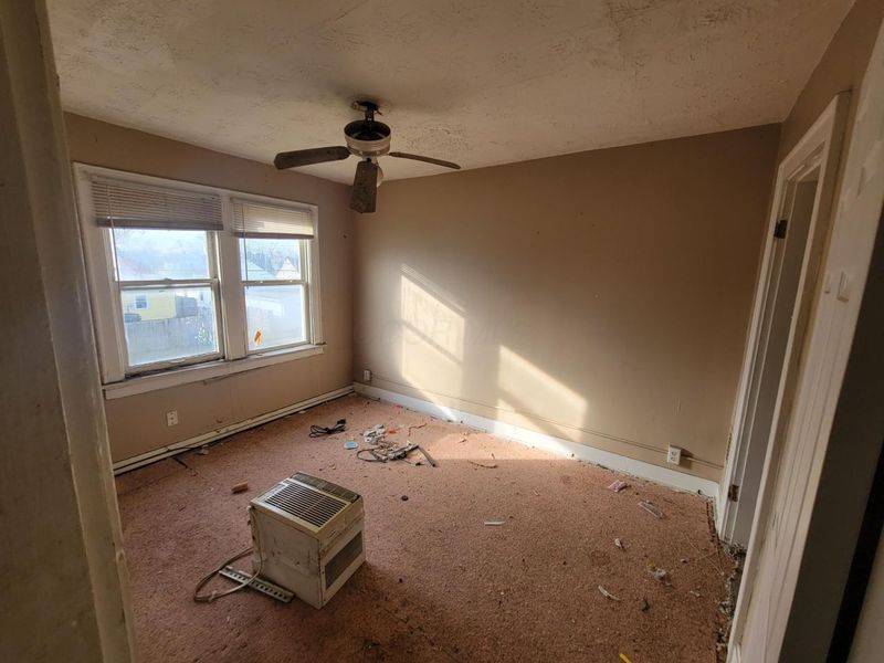 1045-1051 E 20th Avenue, Columbus, OH 43211 Photo 16