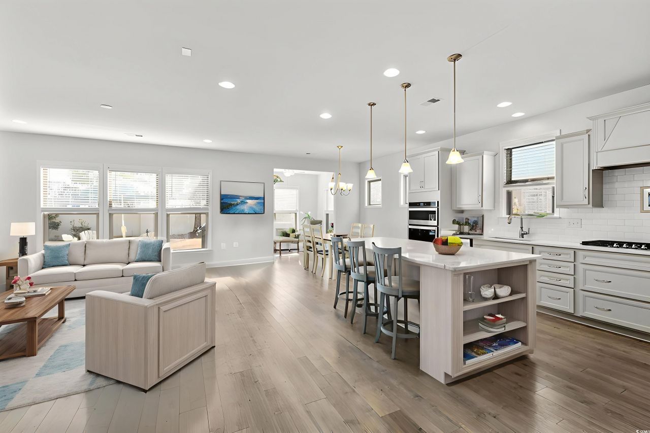 6443 Torino Lane Photo 4