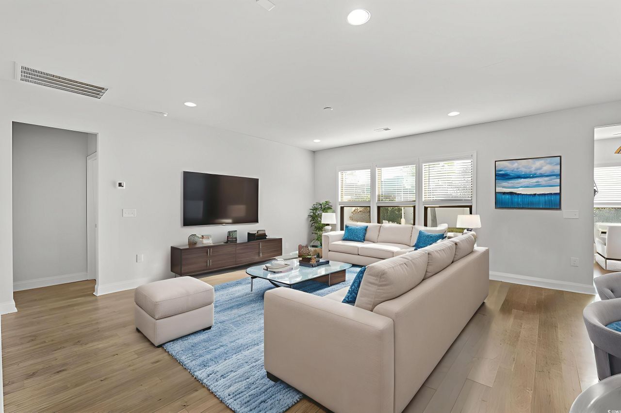 6443 Torino Lane Photo 6