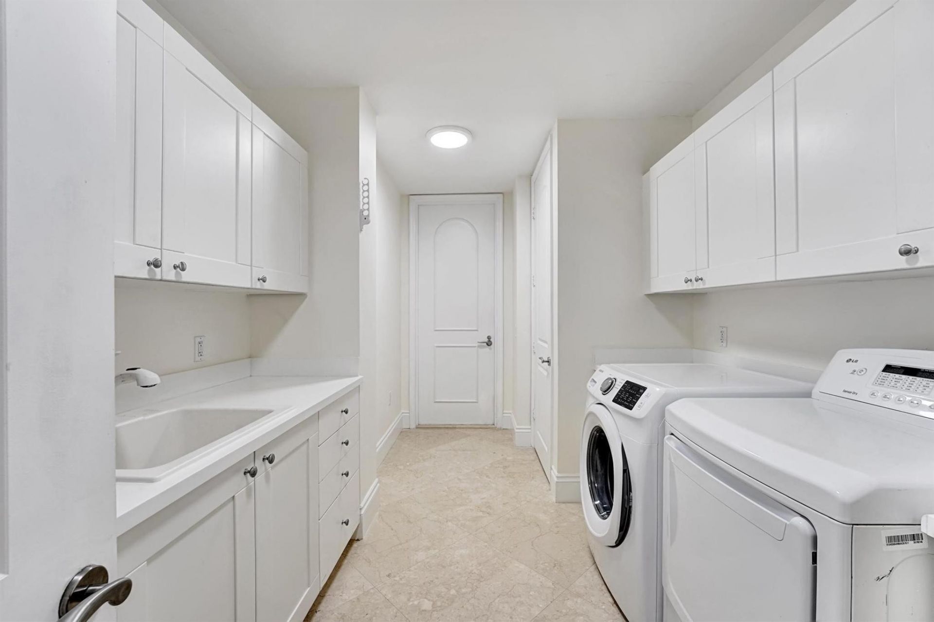 1 N Ocean Boulevard, Unit 403, Boca Raton, FL 33432 Photo