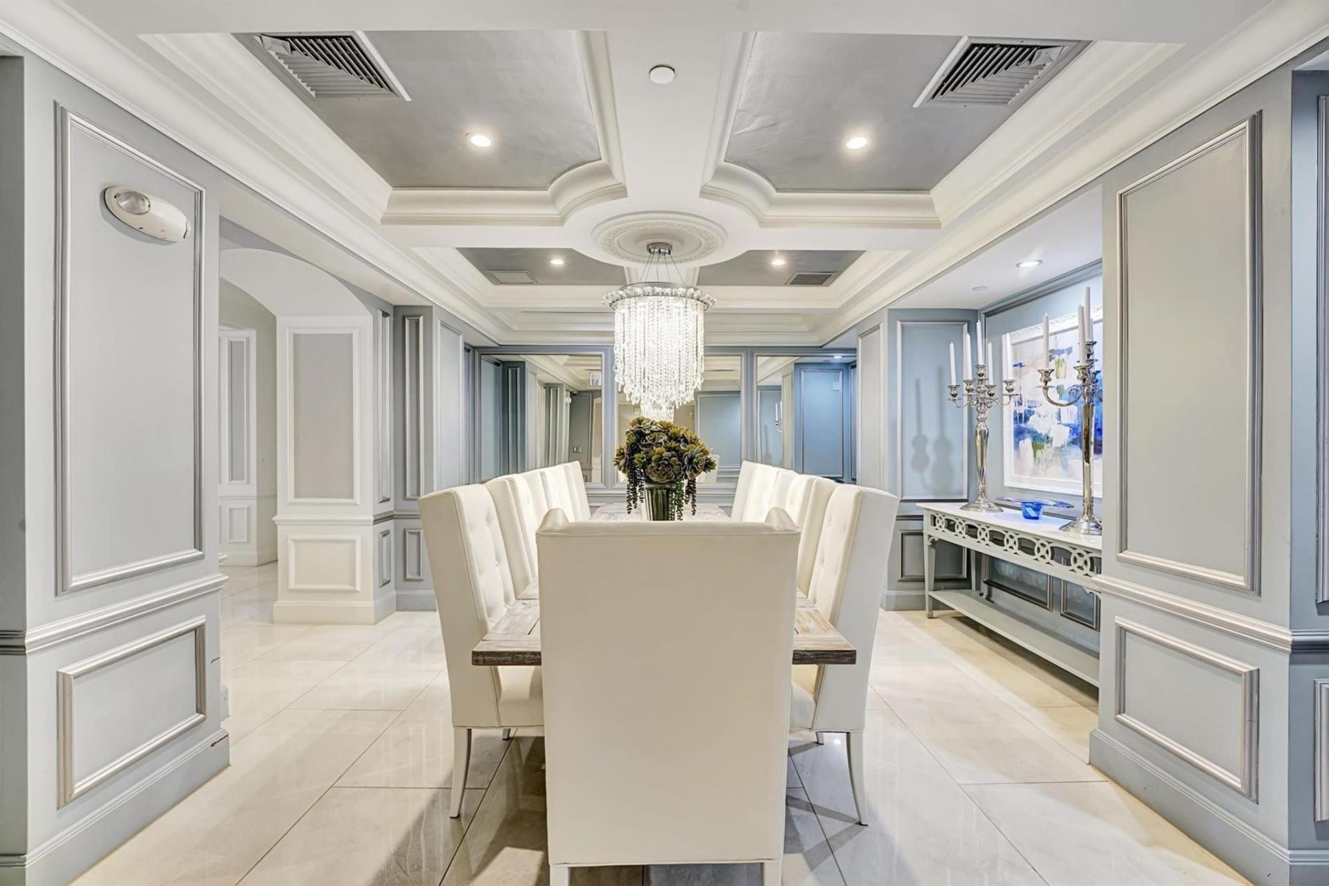 1 N Ocean Boulevard, Unit 403, Boca Raton, FL 33432 Photo