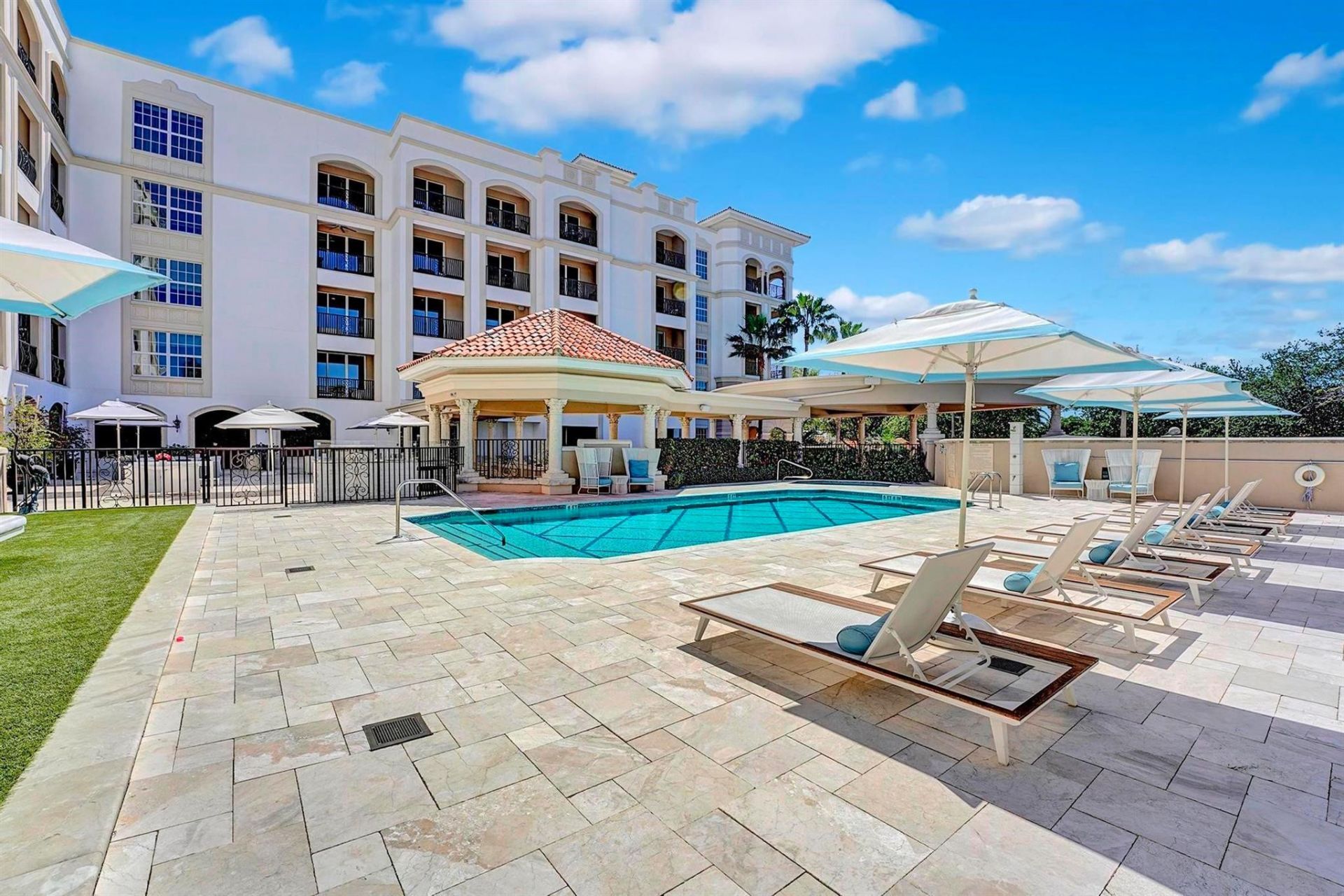 1 N Ocean Blvd, Unit 403, Boca Raton, FL 33432 Photo