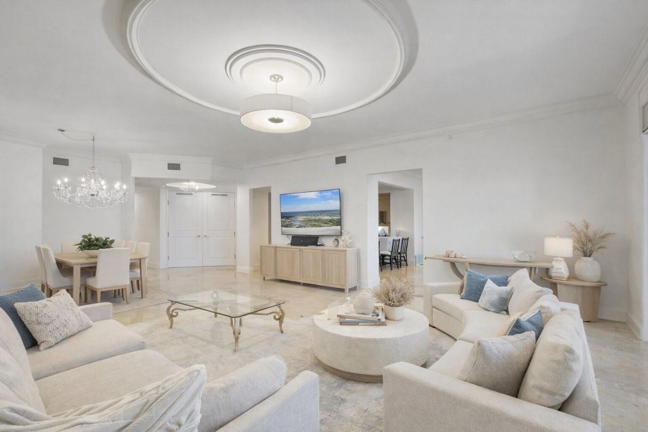 1 N Ocean Boulevard, Unit 403, Boca Raton, FL 33432 Photo