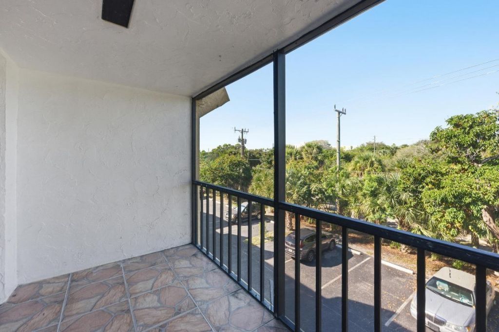 490 NW 20th Street, Unit 316, Boca Raton, FL 33431 Photo
