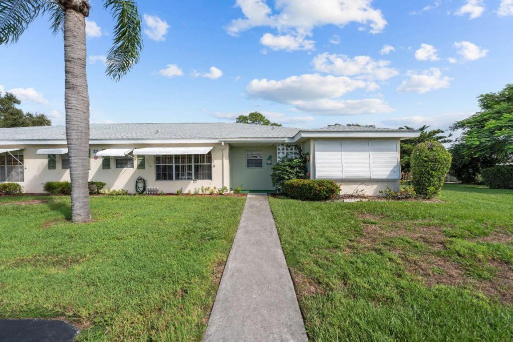 626 Pines Knoll Drive, Unit D, Fort Pierce, FL 34982 Photo