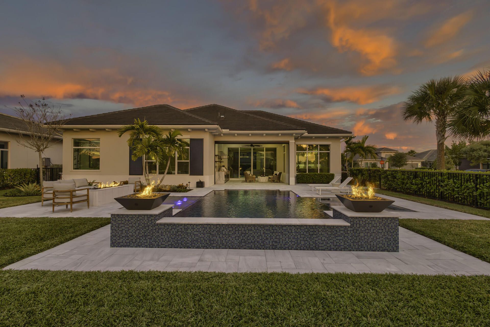 9261 Coral Isles Circle, Palm Beach Gardens, FL 33412 Photo