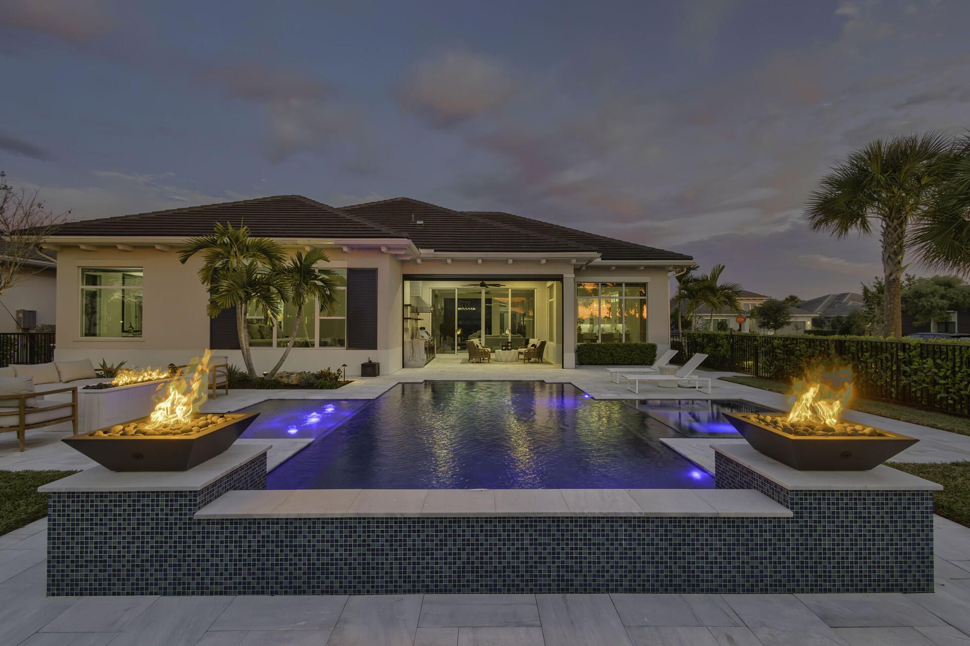 9261 Coral Isles Circle, Palm Beach Gardens, FL 33412 Photo
