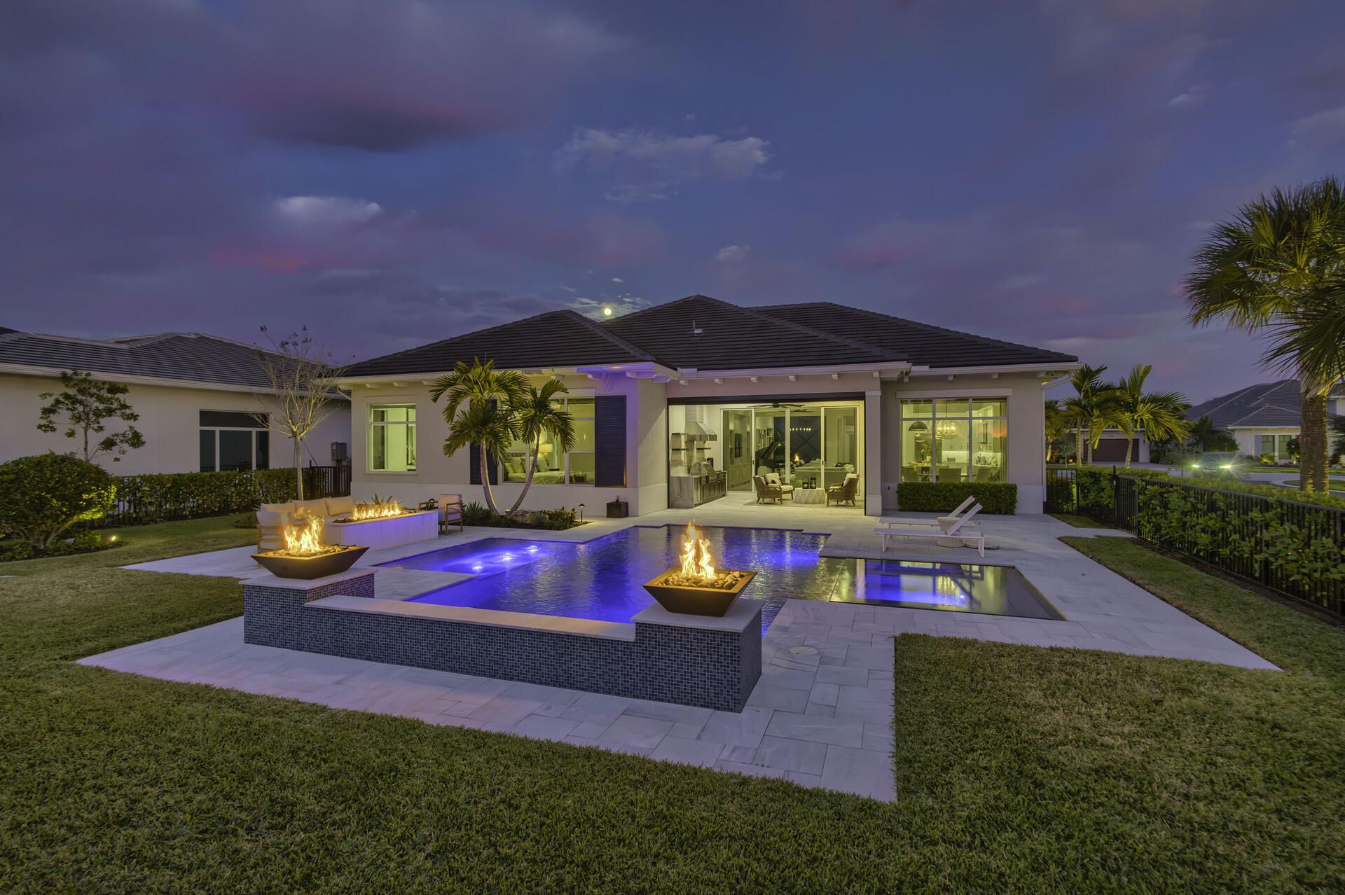 9261 Coral Isles Circle, Palm Beach Gardens, FL 33412 Photo