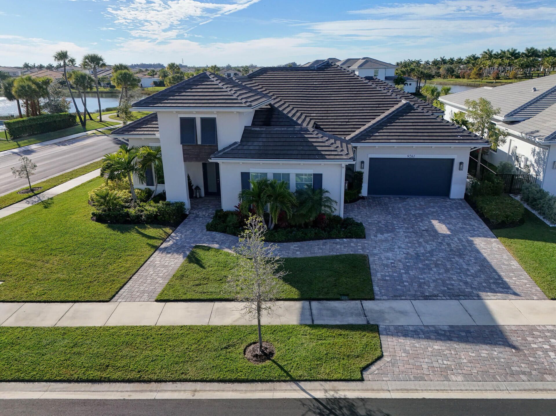 9261 Coral Isles Circle, Palm Beach Gardens, FL 33412 Photo