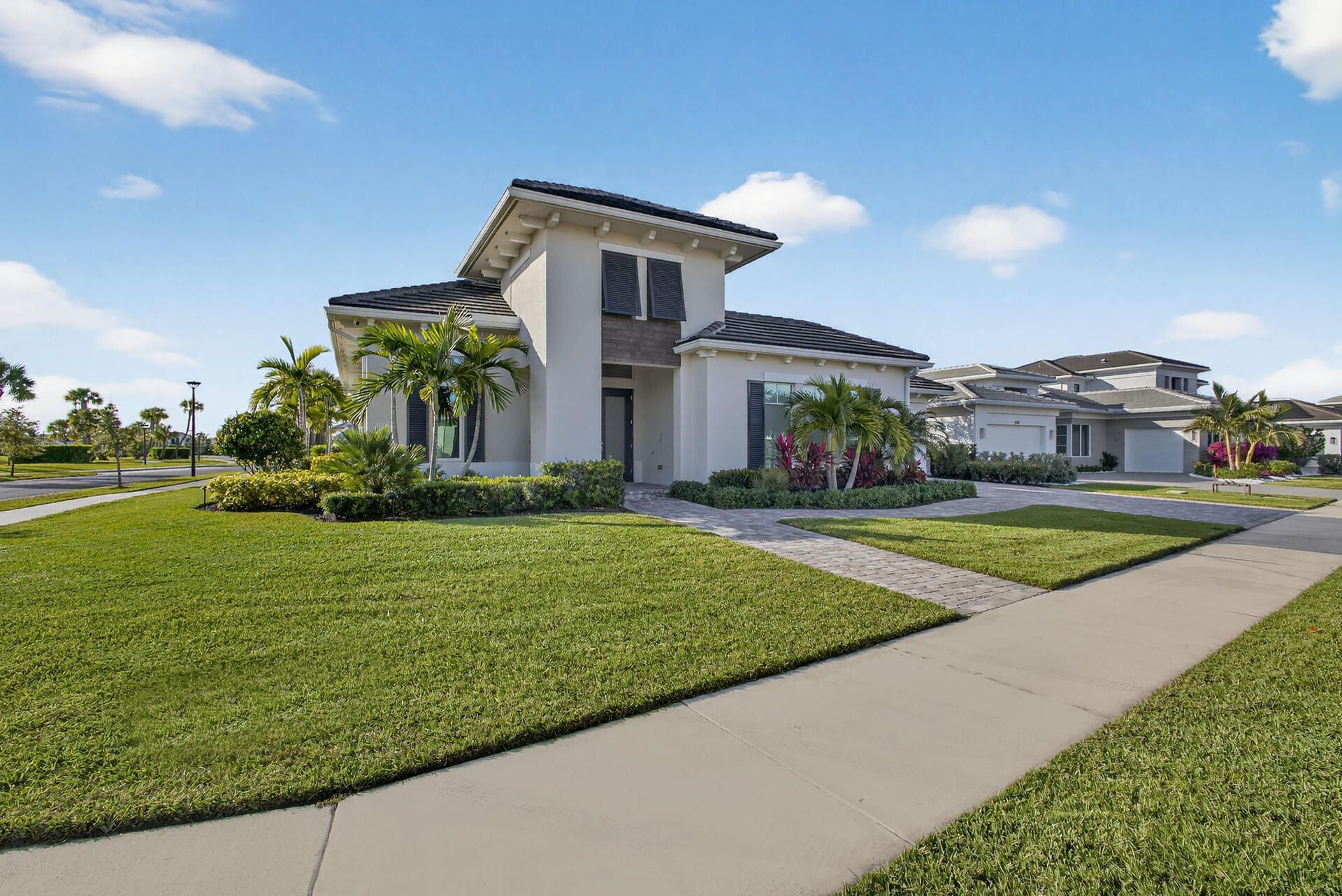 9261 Coral Isles Circle, Palm Beach Gardens, FL 33412 Photo