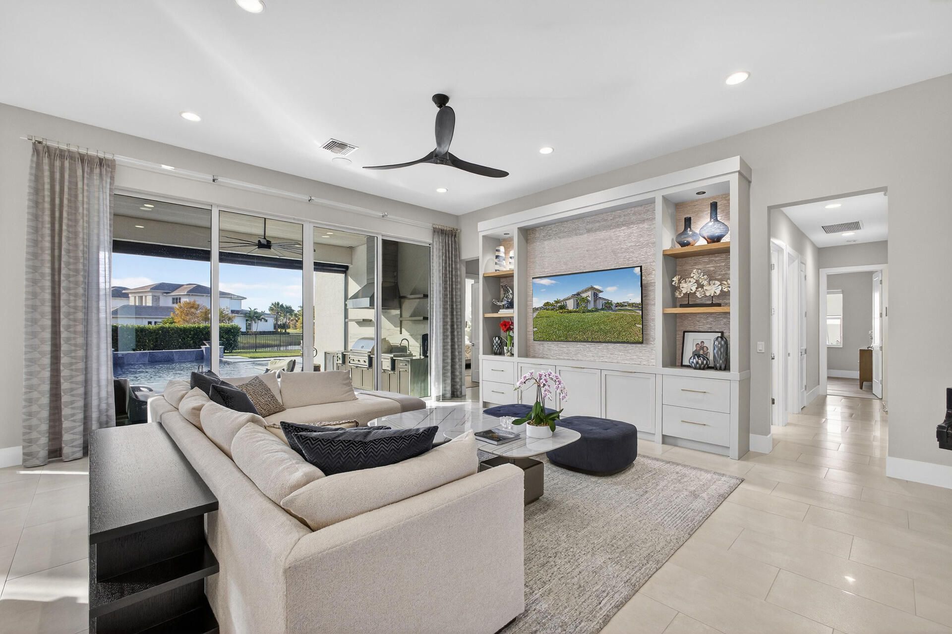 9261 Coral Isles Circle, Palm Beach Gardens, FL 33412 Photo