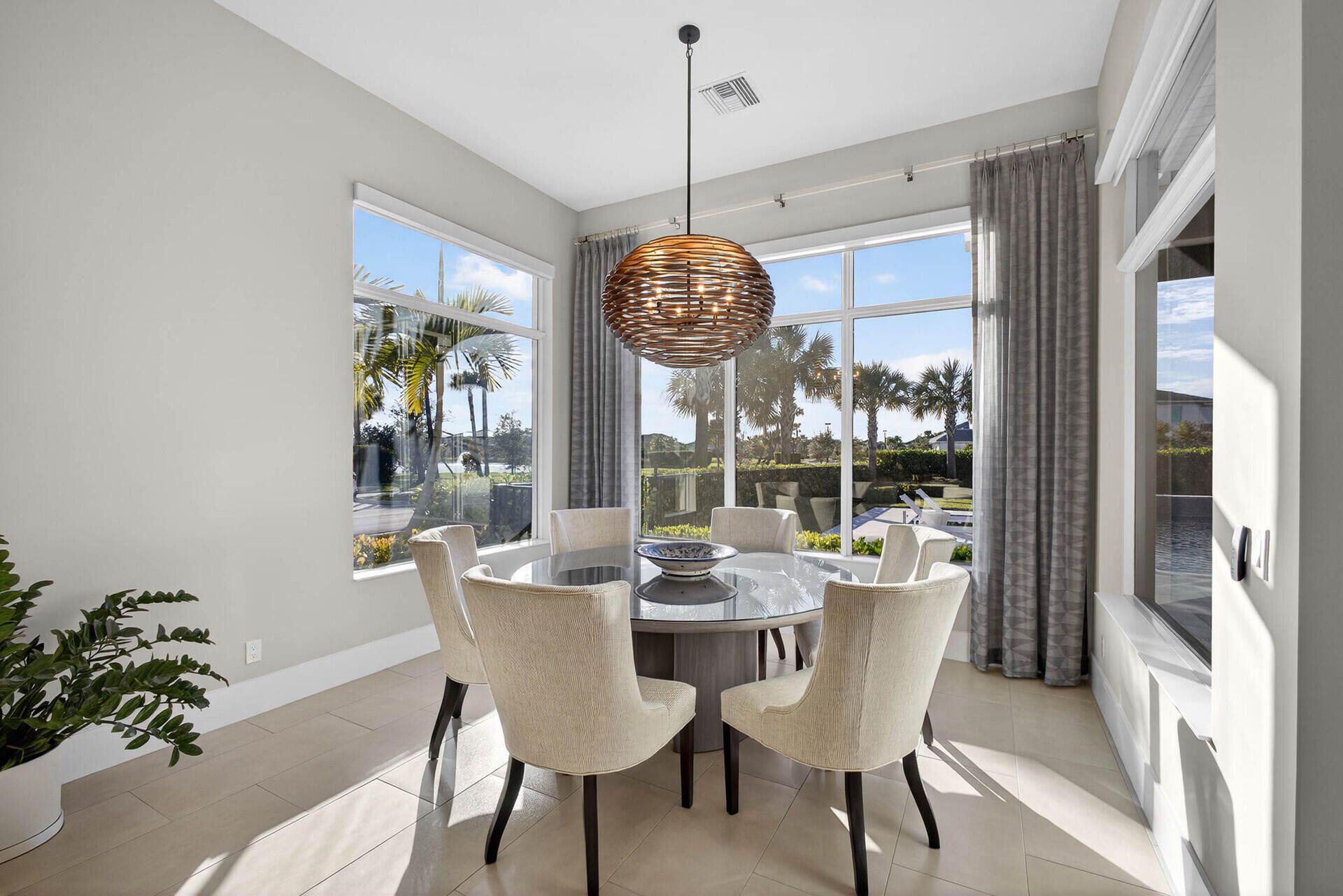 9261 Coral Isles Circle, Palm Beach Gardens, FL 33412 Photo