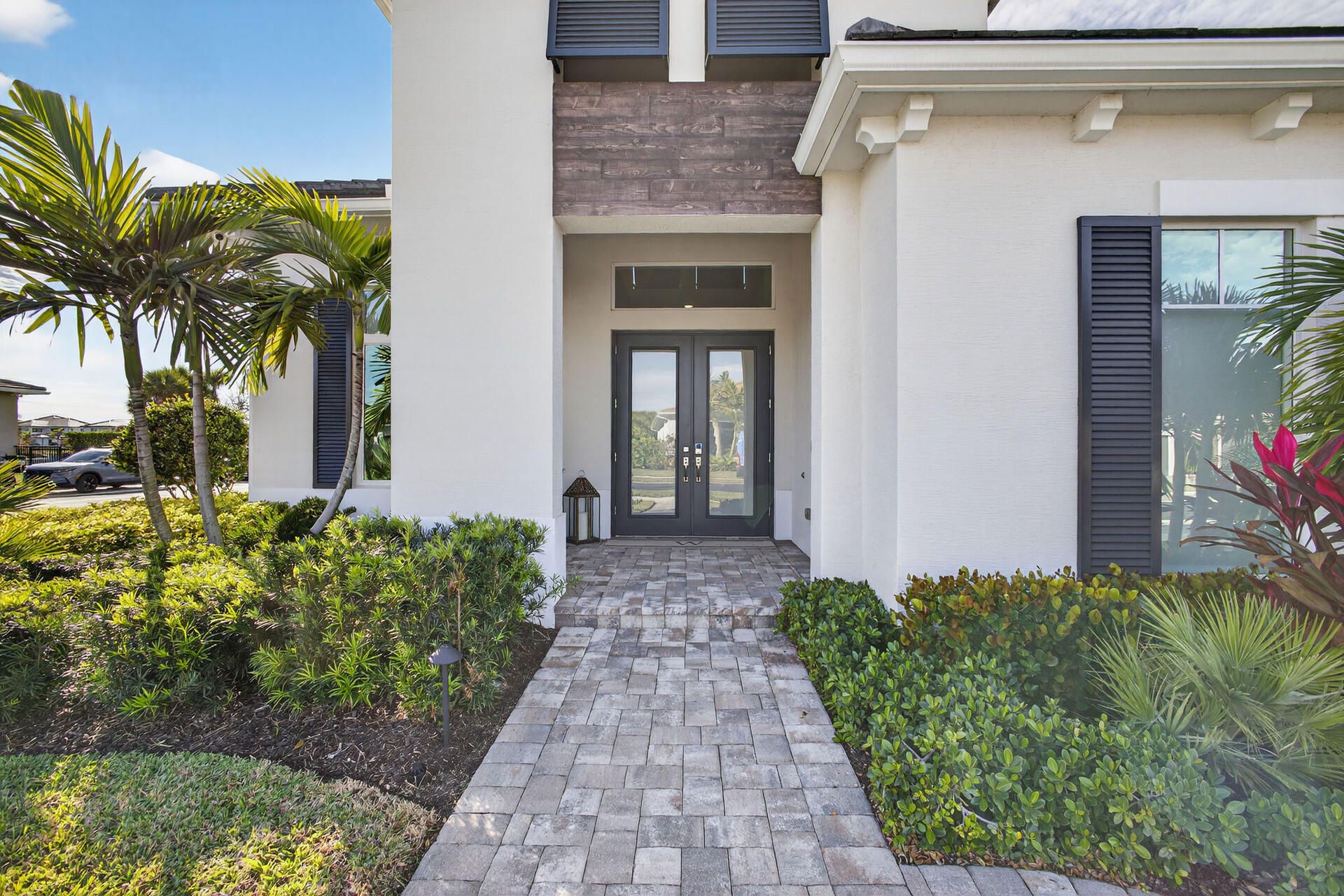 9261 Coral Isles Circle, Palm Beach Gardens, FL 33412 Photo