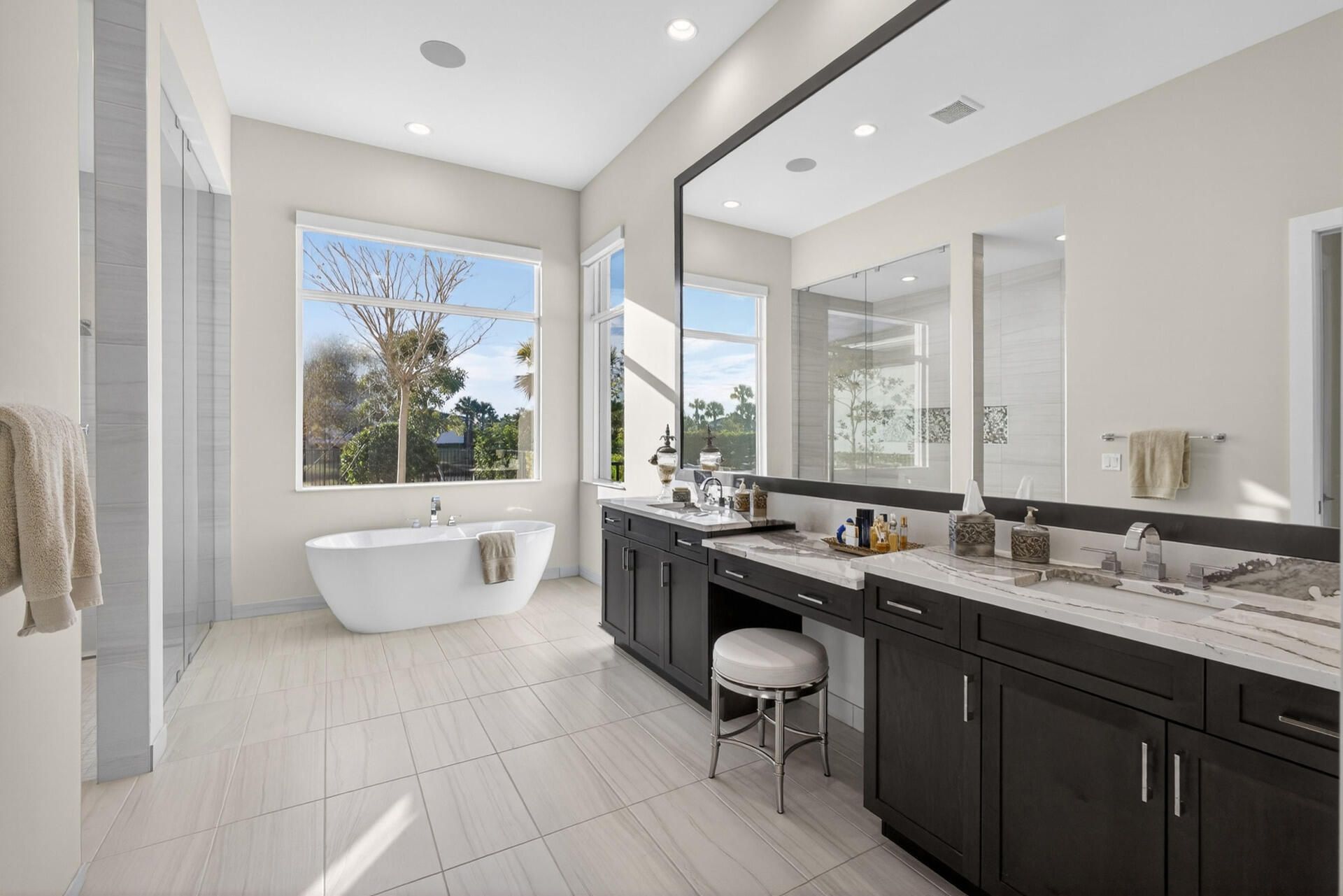 9261 Coral Isles Circle, Palm Beach Gardens, FL 33412 Photo