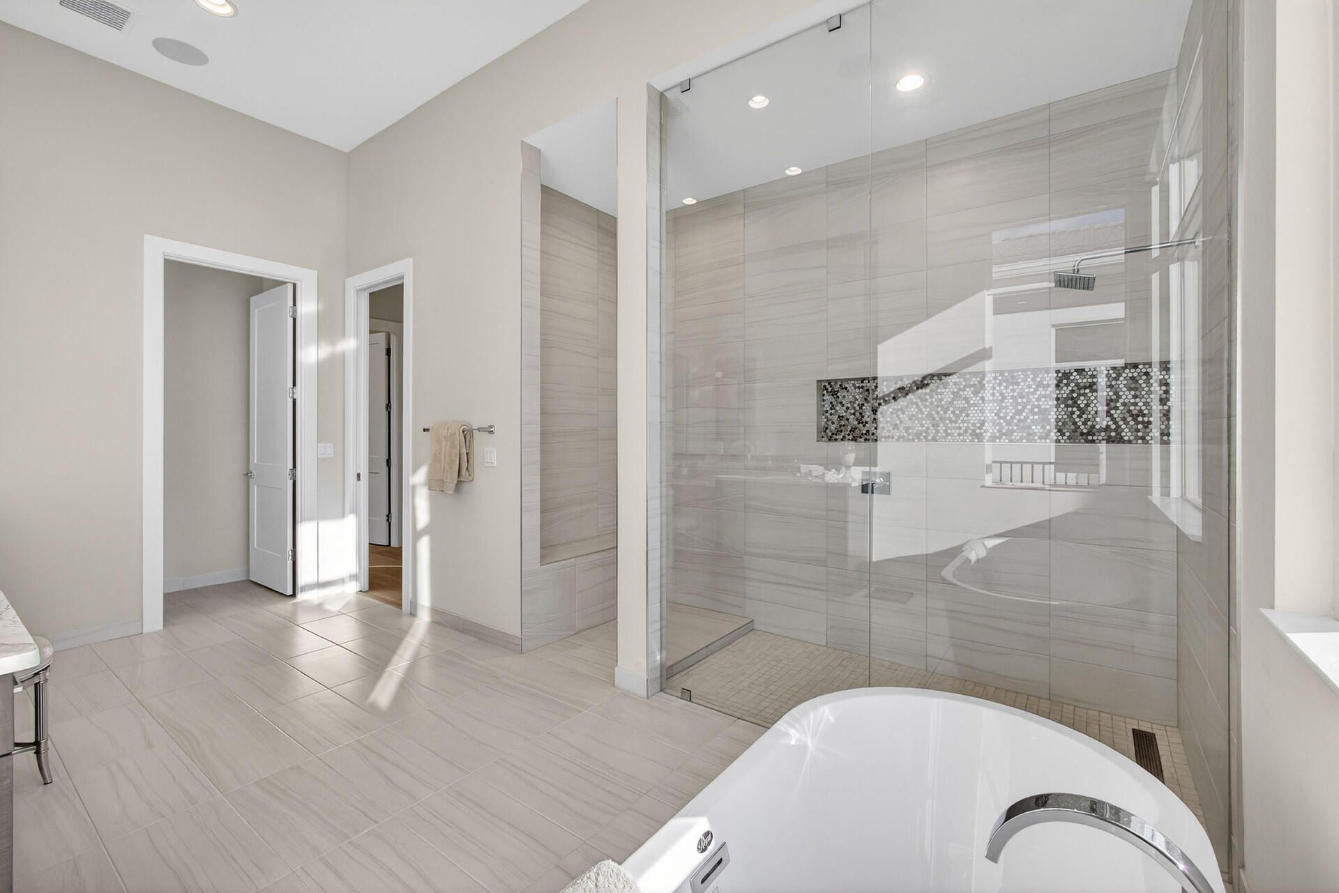 9261 Coral Isles Circle, Palm Beach Gardens, FL 33412 Photo