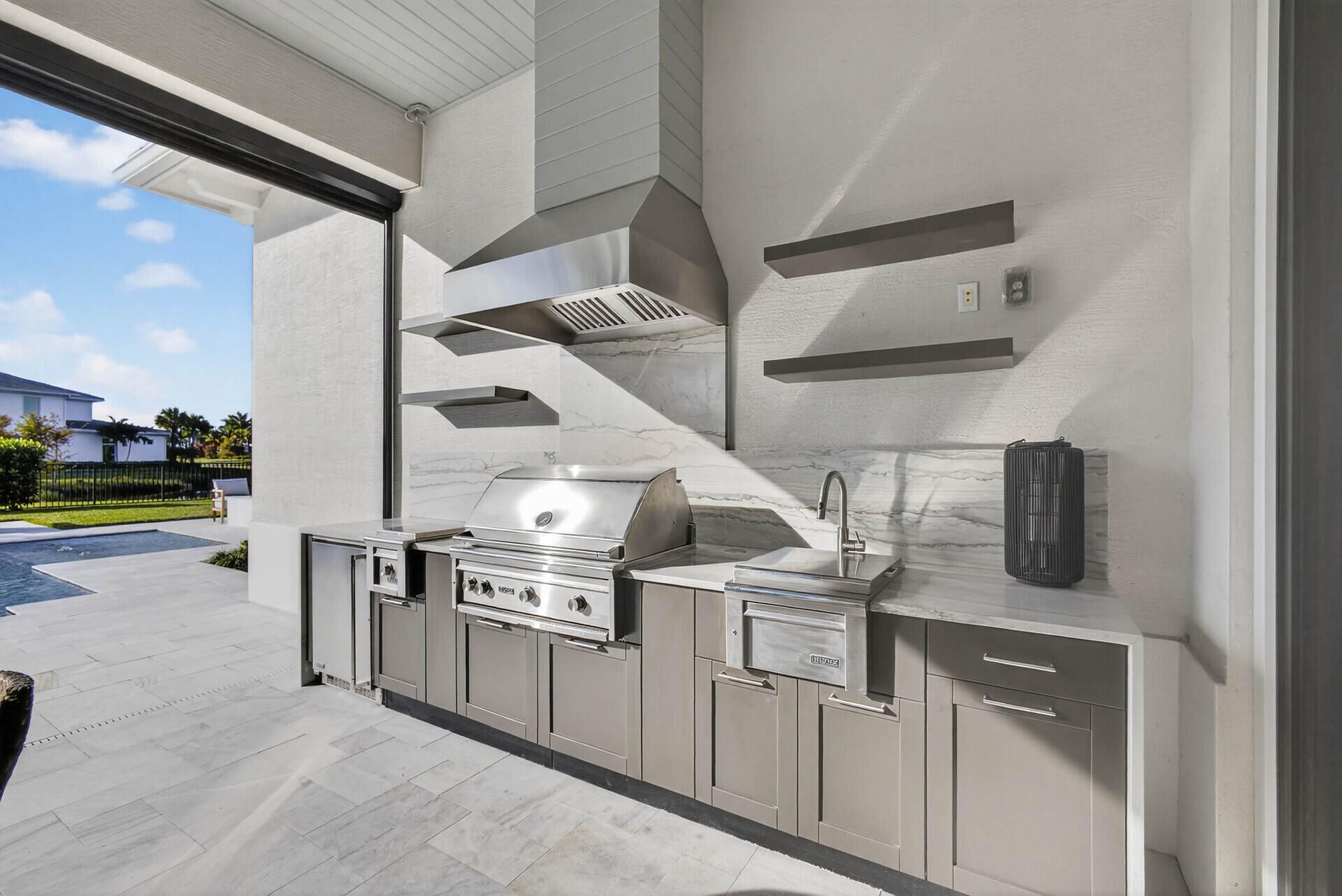 9261 Coral Isles Circle, Palm Beach Gardens, FL 33412 Photo