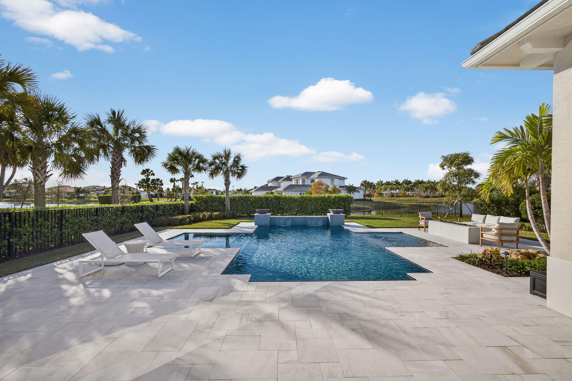 9261 Coral Isles Circle, Palm Beach Gardens, FL 33412 Photo