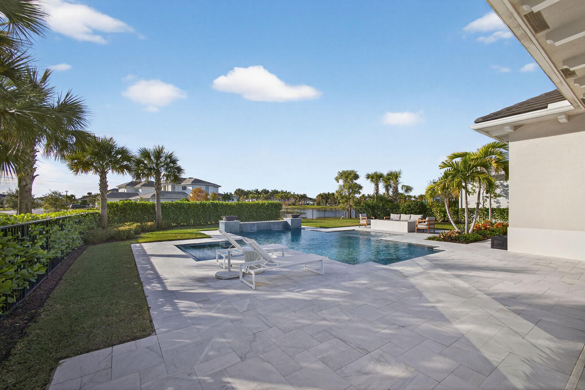 9261 Coral Isles Circle, Palm Beach Gardens, FL 33412 Photo
