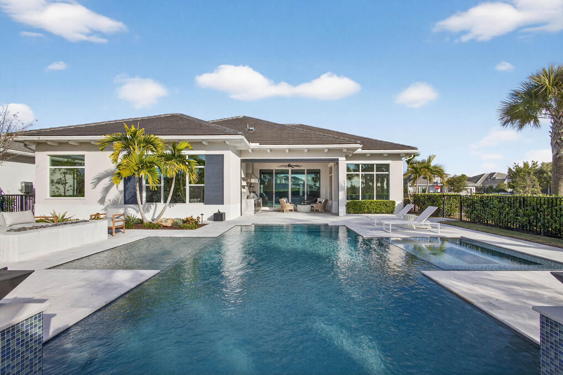 9261 Coral Isles Circle, Palm Beach Gardens, FL 33412 Photo