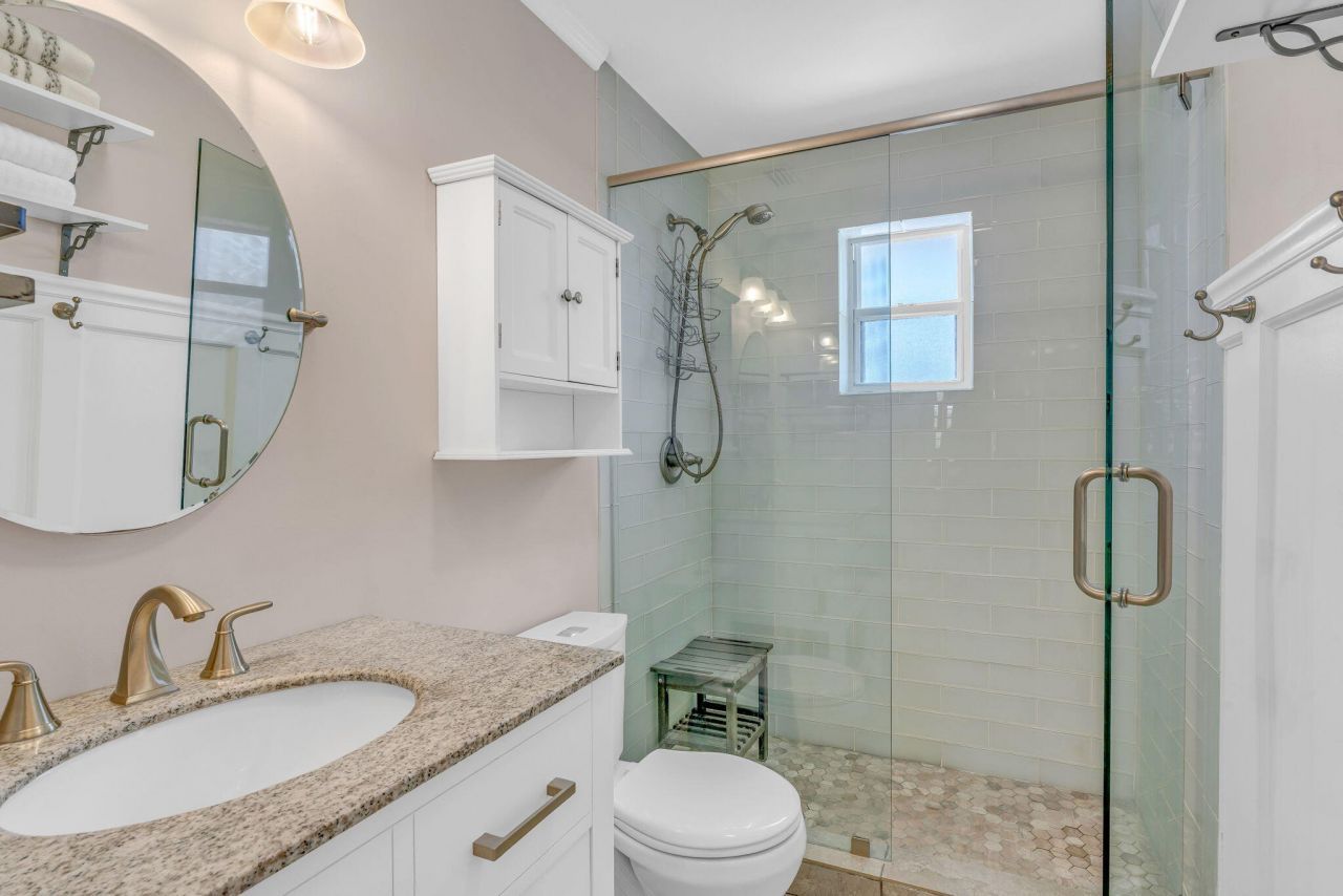 17152 Marlin Drive, Sugarloaf, FL 33042 Photo