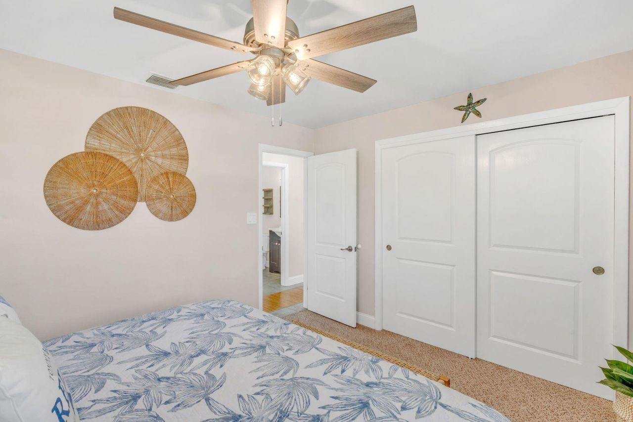 17152 Marlin Drive, Sugarloaf, FL 33042 Photo