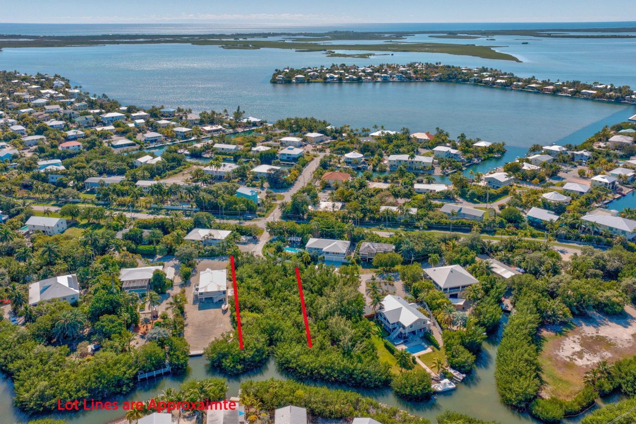 63 Sugarloaf Drive, Sugarloaf, FL 33042 Photo