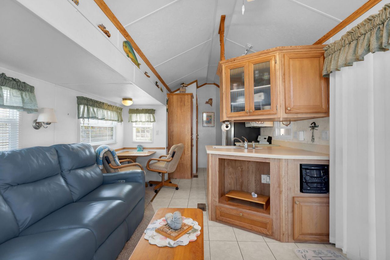 325 Calusa Street, Unit 213, Key Largo, FL 33037 Photo