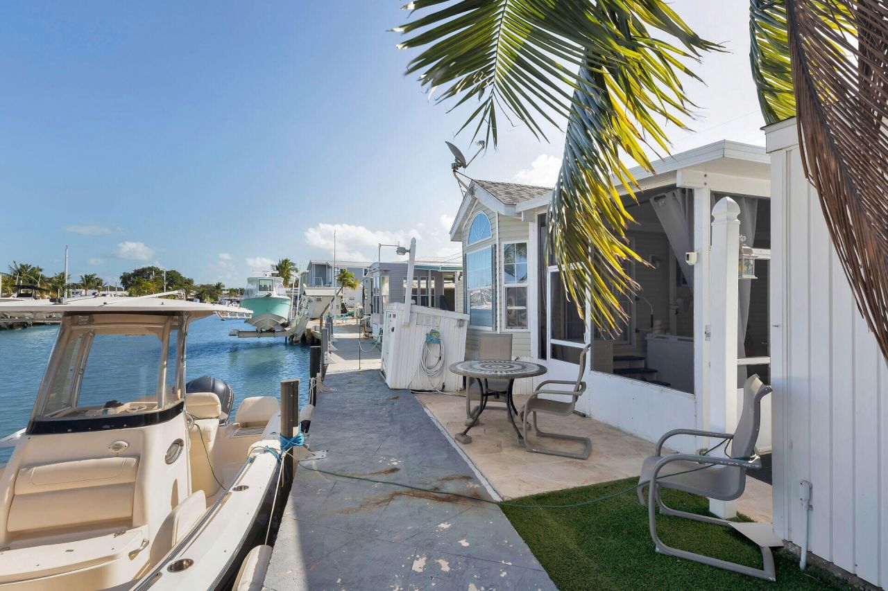 325 Calusa Street, Unit 213, Key Largo, FL 33037 Photo