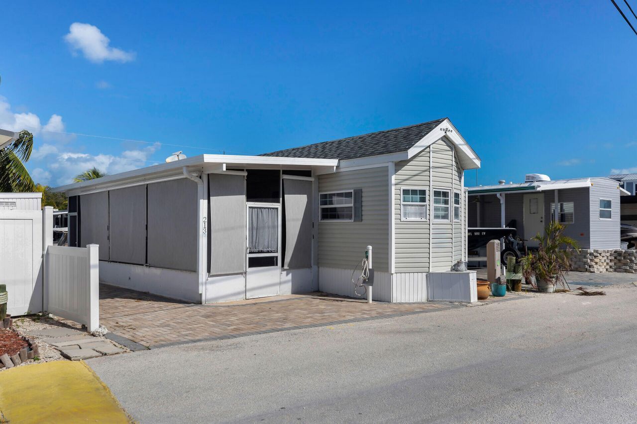 325 Calusa Street, Unit 213, Key Largo, FL 33037 Photo
