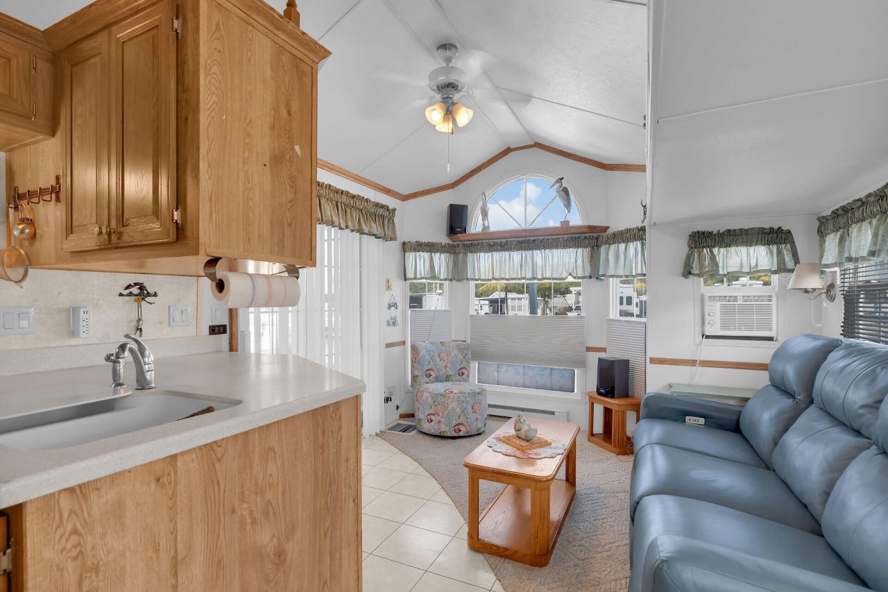 325 Calusa Street, Unit 213, Key Largo, FL 33037 Photo