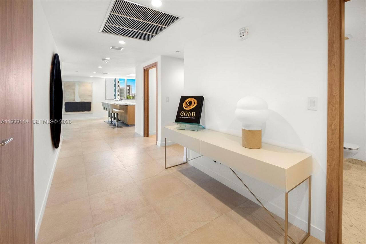 1135 103, Unit 606, Bay Harbor Islands, FL 33154 Photo