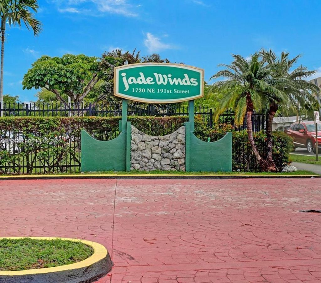 1780 NE 191st St, Unit 609, Miami, FL 33179 Photo