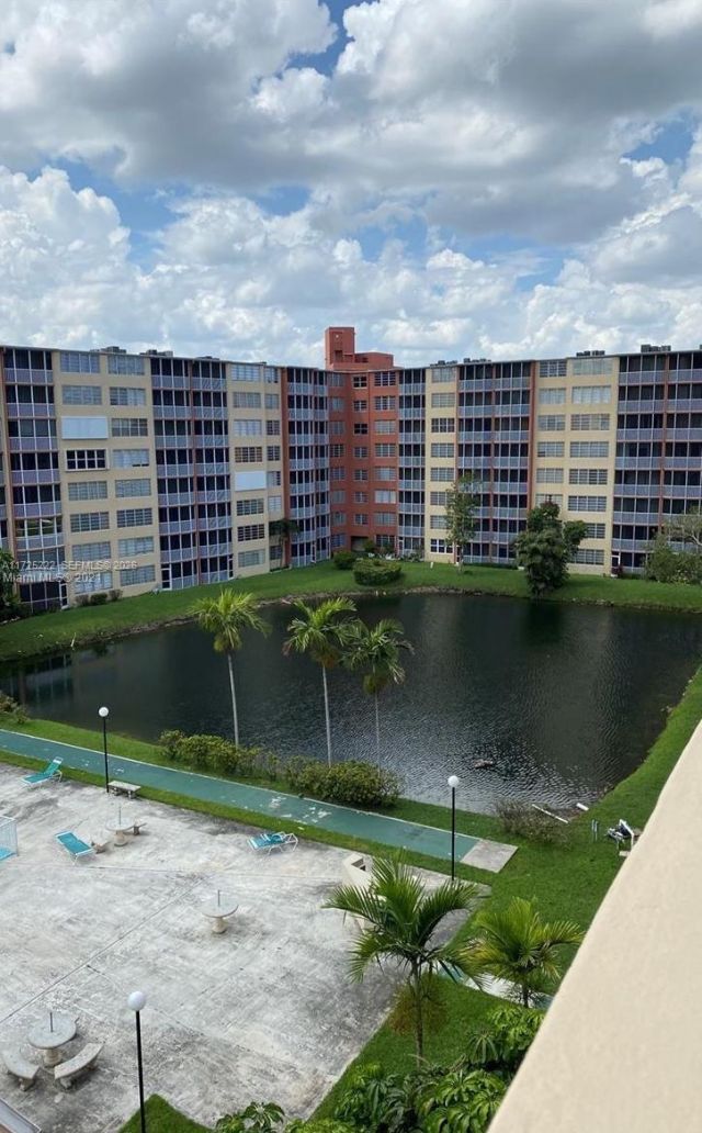 1780 NE 191st St, Unit 609, Miami, FL 33179 Photo