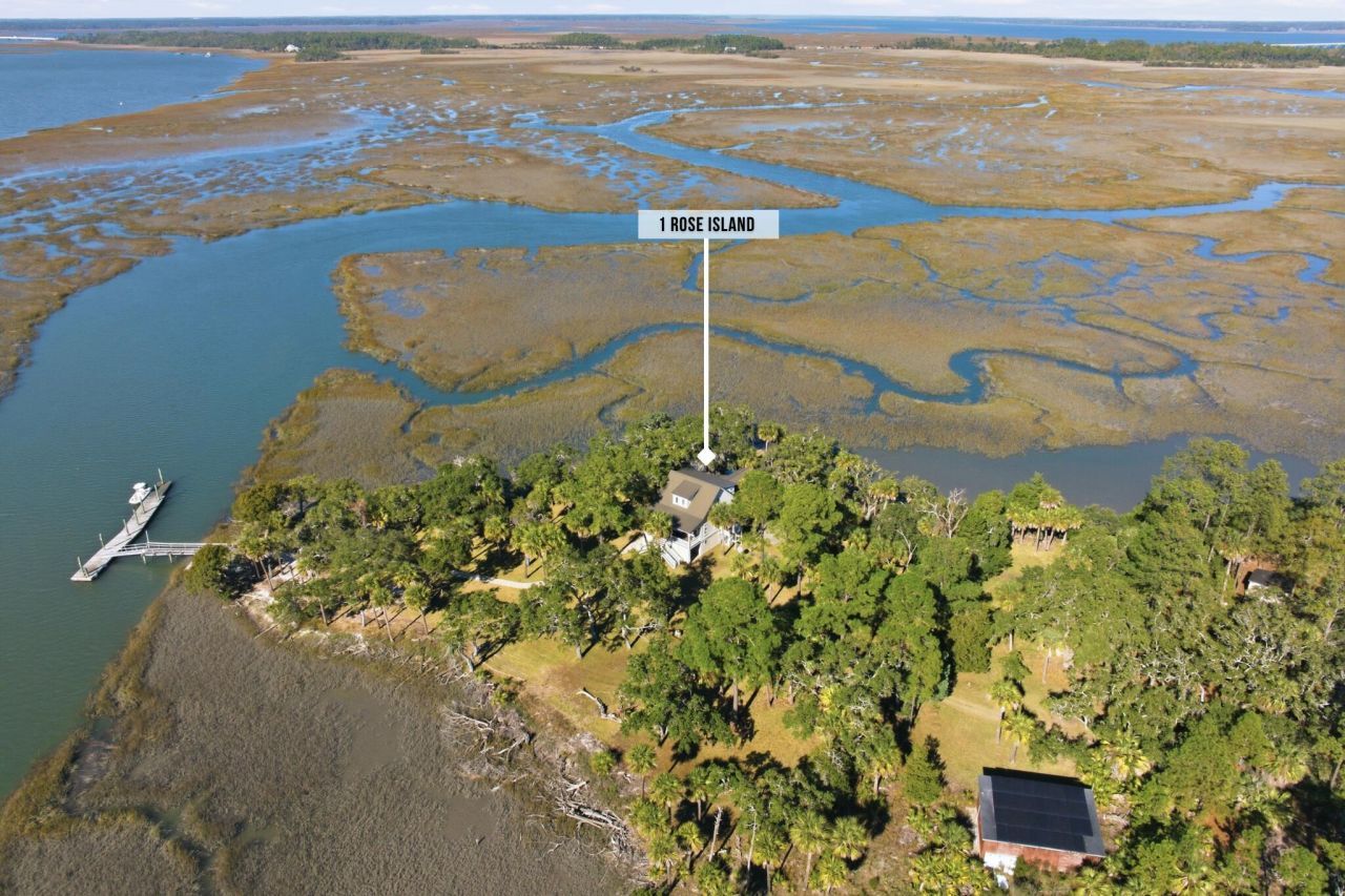 0 Rose Island Photo 11