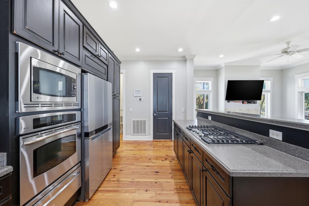 0 Rose Island Photo 25