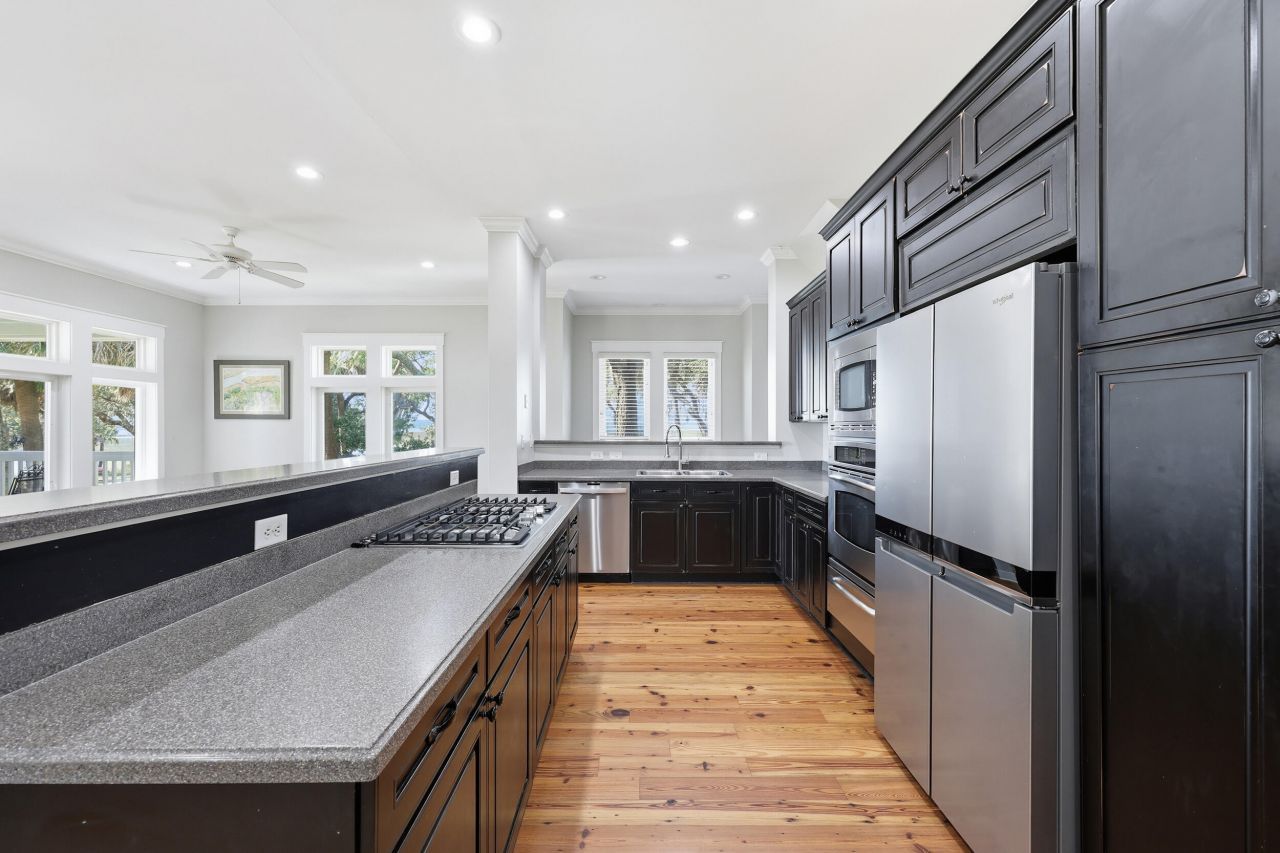 0 Rose Island Photo 26