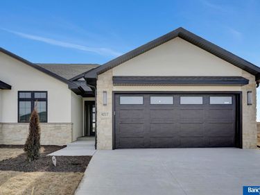9217 Marbella Drive , Lincoln, NE 68520